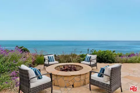 18120 Wakecrest Dr, Malibu, CA 90265 photo 40
