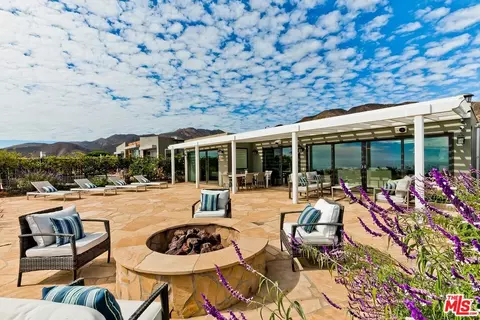 18120 Wakecrest Dr, Malibu, CA 90265 photo 50