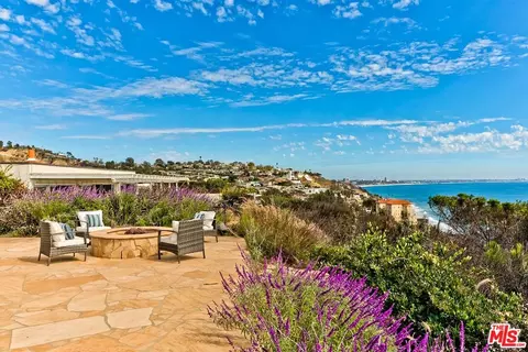 18120 Wakecrest Dr, Malibu, CA 90265 photo 48