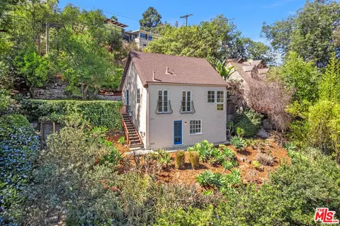 502 Dove Dr, Los Angeles, CA 90065