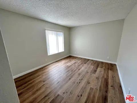 Living - 8356 Gardendale St, Paramount, CA 90723 photo 4 of 5