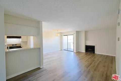 Living - 8356 Gardendale St, Paramount, CA 90723 photo 2 of 5