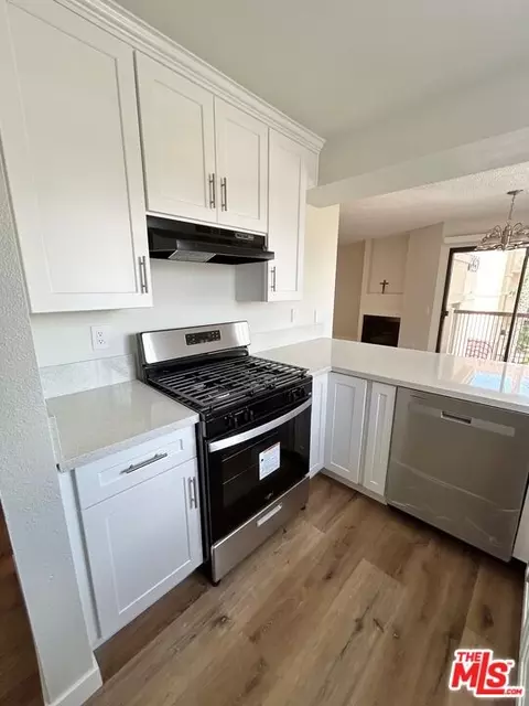 Kitchen - 8356 Gardendale St, Paramount, CA 90723 photo 2 of 4
