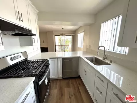 Kitchen - 8356 Gardendale St, Paramount, CA 90723 photo 1 of 4