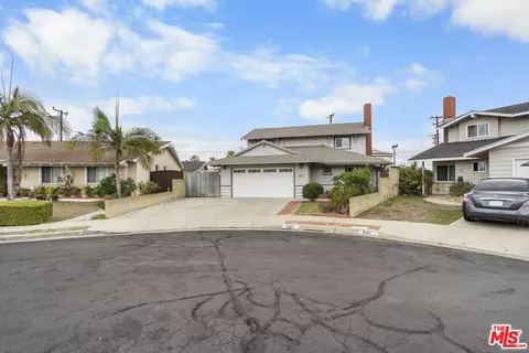 631 E Adomar St, Carson, CA 90745 photo 34