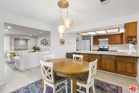 631 E Adomar St, Carson, CA 90745 photo 9