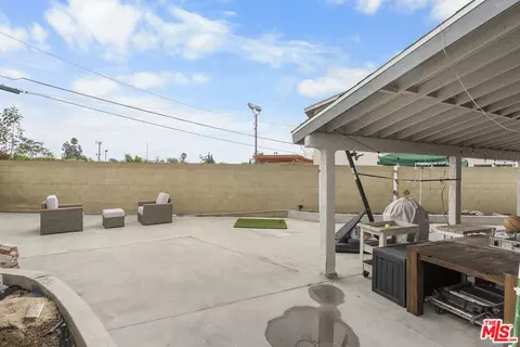 631 E Adomar St, Carson, CA 90745 photo 30