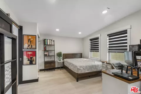631 E Adomar St, Carson, CA 90745 photo 17