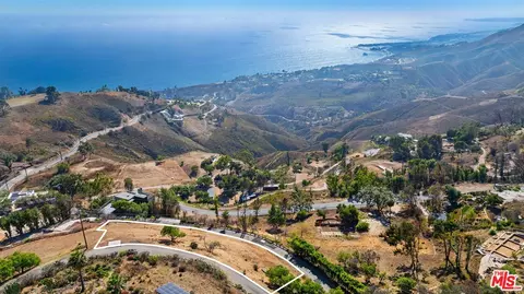 21800 Azurelee Dr, Malibu, CA 90265