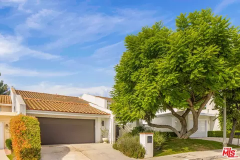 2661 Angelo Dr, Los Angeles, CA 90077