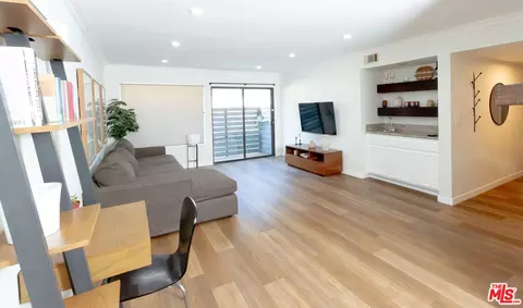 1414 E 260th St #9, Harbor City, CA 90710