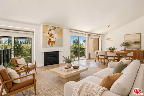 19547 Rinaldi St #30, Porter Ranch, CA 91326