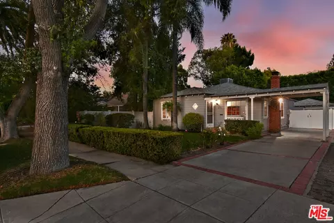 4226 Greenbush Ave, Sherman Oaks, CA 91423