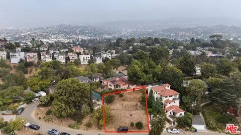 811 N Oneonta Dr, Los Angeles, CA 90065