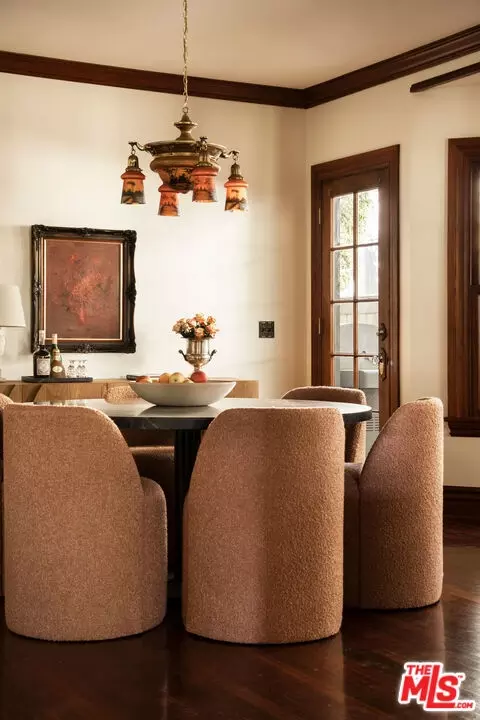 Dining - 1411 N Los Robles Ave, Pasadena, CA 91104 photo 1 of 2