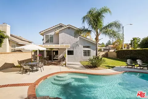 28051 Devon Ln, Saugus, CA 91350 photo 32