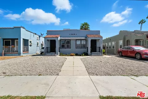 5600 S Manhattan Pl, Los Angeles, CA 90062