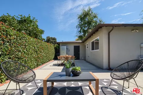 1827 Glen Ave, Pasadena, CA 91103 photo 24