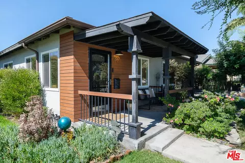 1827 Glen Ave, Pasadena, CA 91103