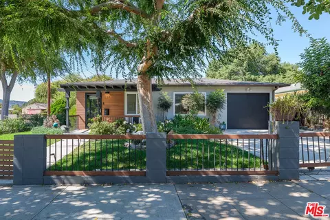 1827 Glen Ave, Pasadena, CA 91103 photo 3