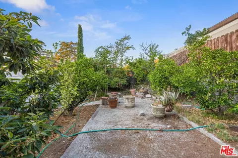 10606 Commerce Ave, Tujunga, CA 91042 photo 21