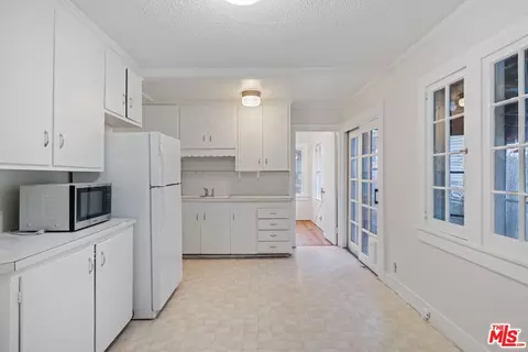 10606 Commerce Ave, Tujunga, CA 91042 photo 6