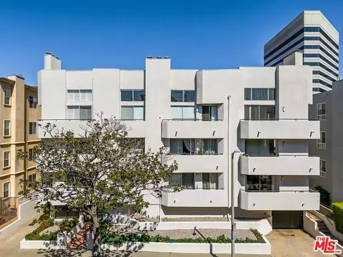 1164 Wellesley Ave #103, Los Angeles, CA 90049