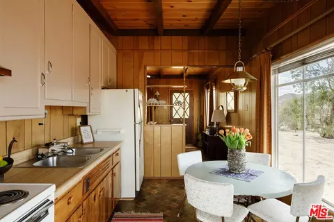 63670 Wagon Wheel Rd, Joshua Tree, CA 92252 photo 13