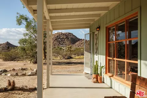 63670 Wagon Wheel Rd, Joshua Tree, CA 92252 photo 3