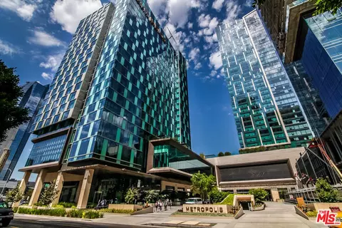889 Francisco St #2610, Los Angeles, CA 90017