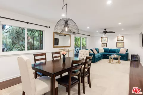 6708 Hillpark Dr #302, Los Angeles, CA 90068