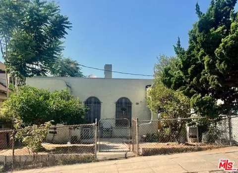 341 Douglas St, Los Angeles, CA 90026