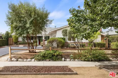 7749 Nita Ave, Canoga Park, CA 91304