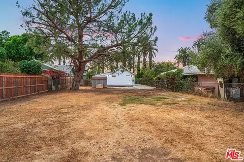 Exterior - 3663 Roosevelt St, Riverside, CA 92503 photo 4 of 5