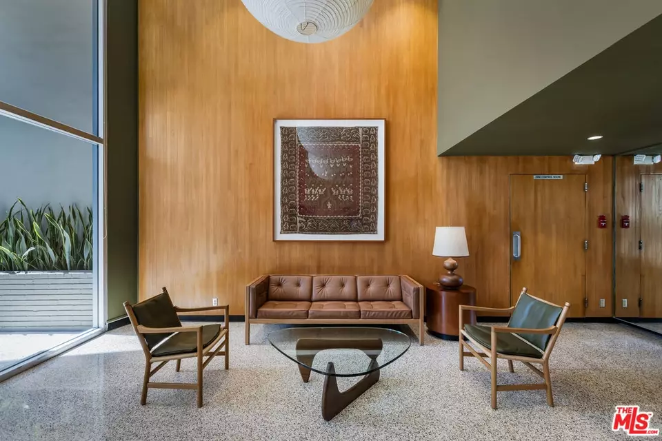 Other - 4411 Los Feliz Blvd #901, Los Angeles, CA 90027 photo 9 of 17