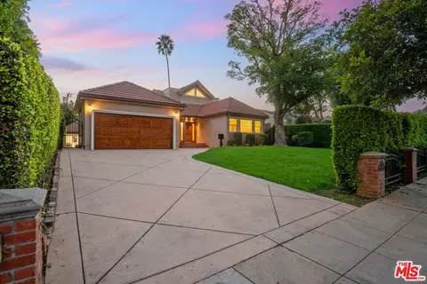 1149 S Carmelina Ave, Los Angeles, CA 90049