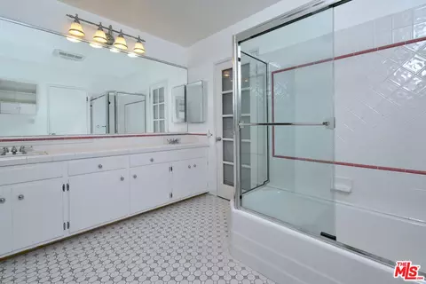 4591 De Celis Pl, Encino, CA 91436 photo 34