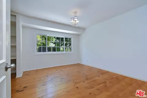 4591 De Celis Pl, Encino, CA 91436 photo 33