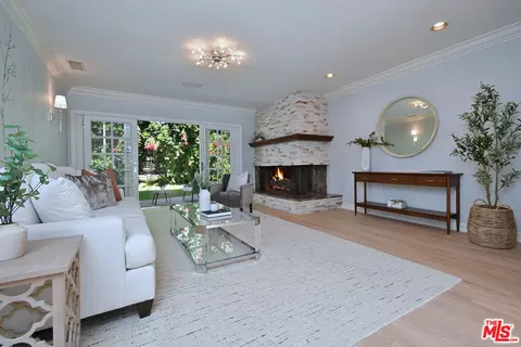 4591 De Celis Pl, Encino, CA 91436 photo 6