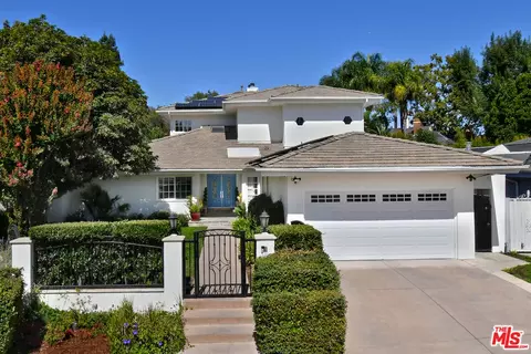 4591 De Celis Pl, Encino, CA 91436