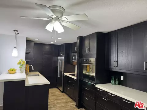 8640 Gulana Ave #K1020, Playa Del Rey, CA 90293