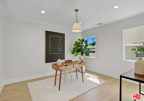 Other - 418 Delaware Rd, Burbank, CA 91504 photo 4 of 5