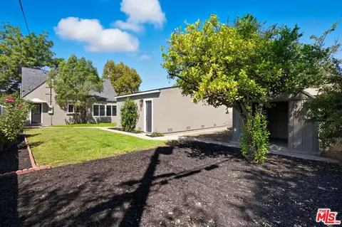 Exterior - 418 Delaware Rd, Burbank, CA 91504 photo 8 of 8