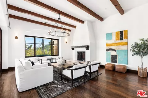 Living - 6914 Solano Verde Dr, Somis, CA 93066 photo 4 of 6