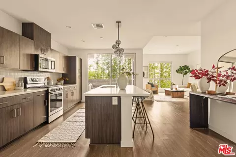 4140 Glencoe Ave #306, Marina Del Rey, CA 90292
