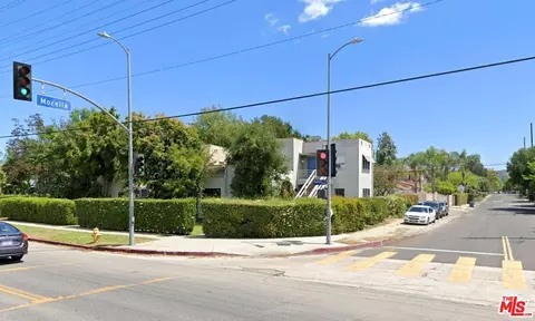 11758 Magnolia Blvd, Valley Village, CA 91607