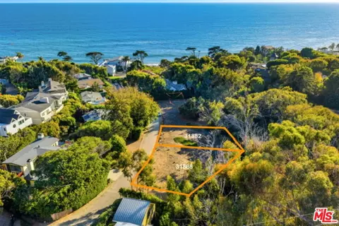 31882 Sea Level Dr, Malibu, CA 90265