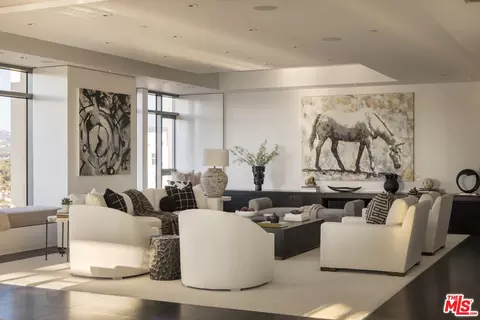 10800 Wilshire Blvd #1501, Los Angeles, CA 90024