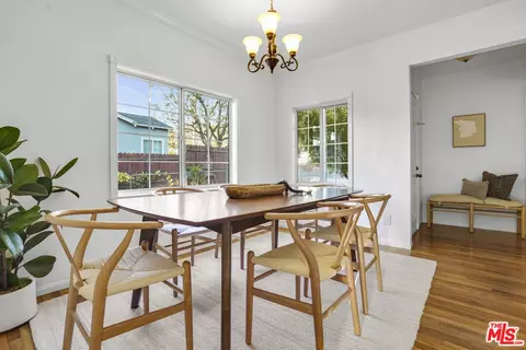 10129 Plainview Ave, Tujunga, CA 91042 photo 12