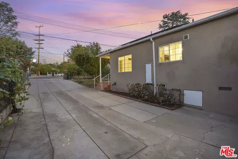 10129 Plainview Ave, Tujunga, CA 91042 photo 42